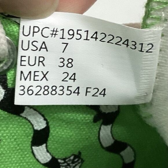 Ground Up Beetlejuice Hi Top-Women 7-Green/Black/White All-Over Print-Bat Charm - Picture 12 of 12